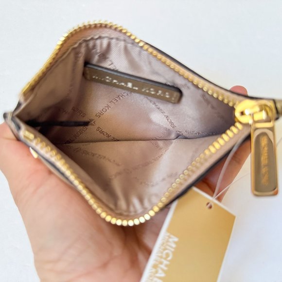 Michael Kors Jet Set Travel Top Zip Card Case Wallet Pale Wallet - Picture 8 of 11